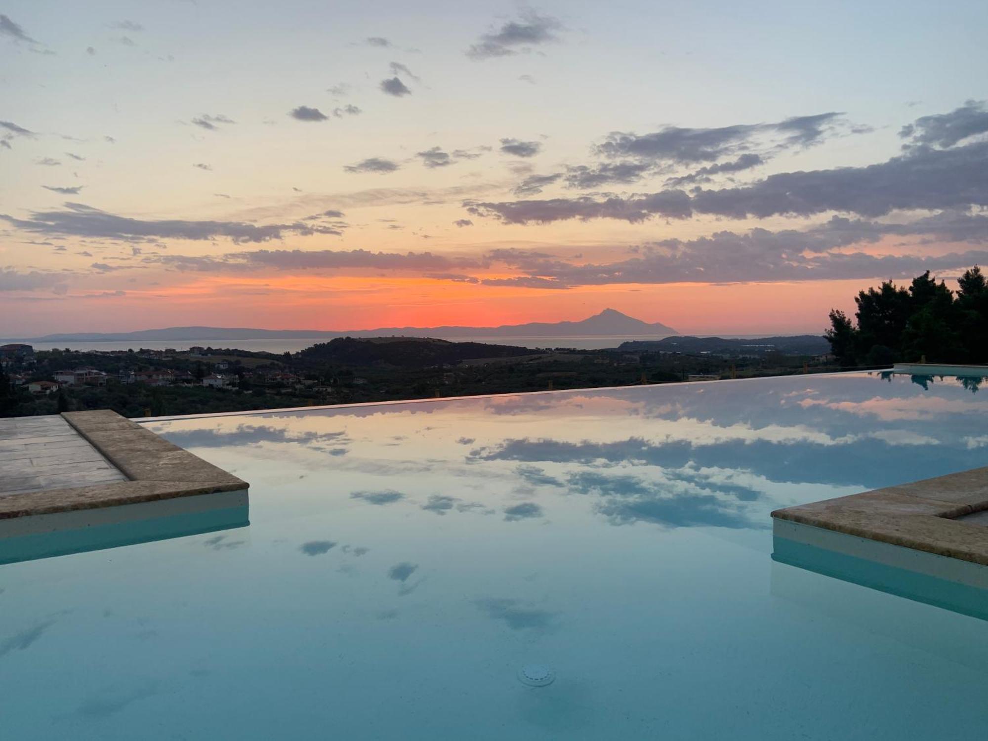 St Nikola Panoramic Suites Halkidiki Ayos Nikolaos Dış mekan fotoğraf