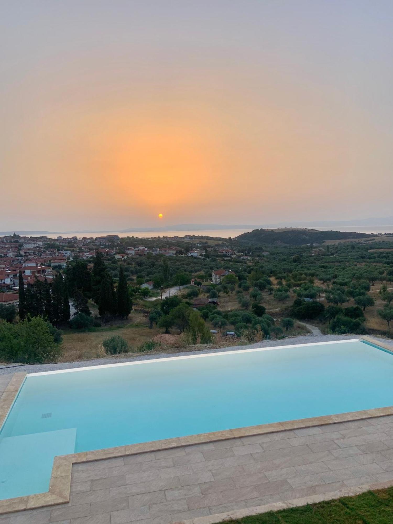 St Nikola Panoramic Suites Halkidiki Ayos Nikolaos Dış mekan fotoğraf